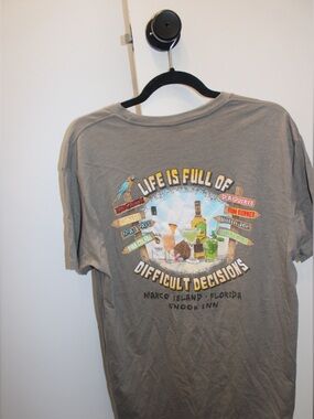Vintage Snook Inn Marco Island Florida Graphic Tee - Size L Tan
